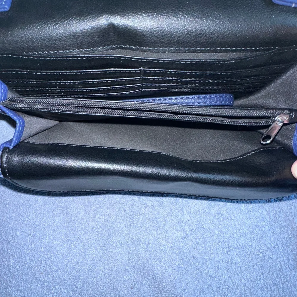 NWOT Nine West Navy Blue Crossbody/Clutch Purse Handbag